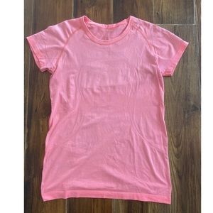 Lululemon Swiftly Tech Short Sleeve